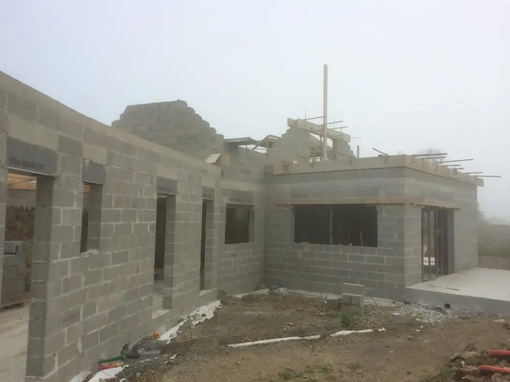 finalisation de maison en construction